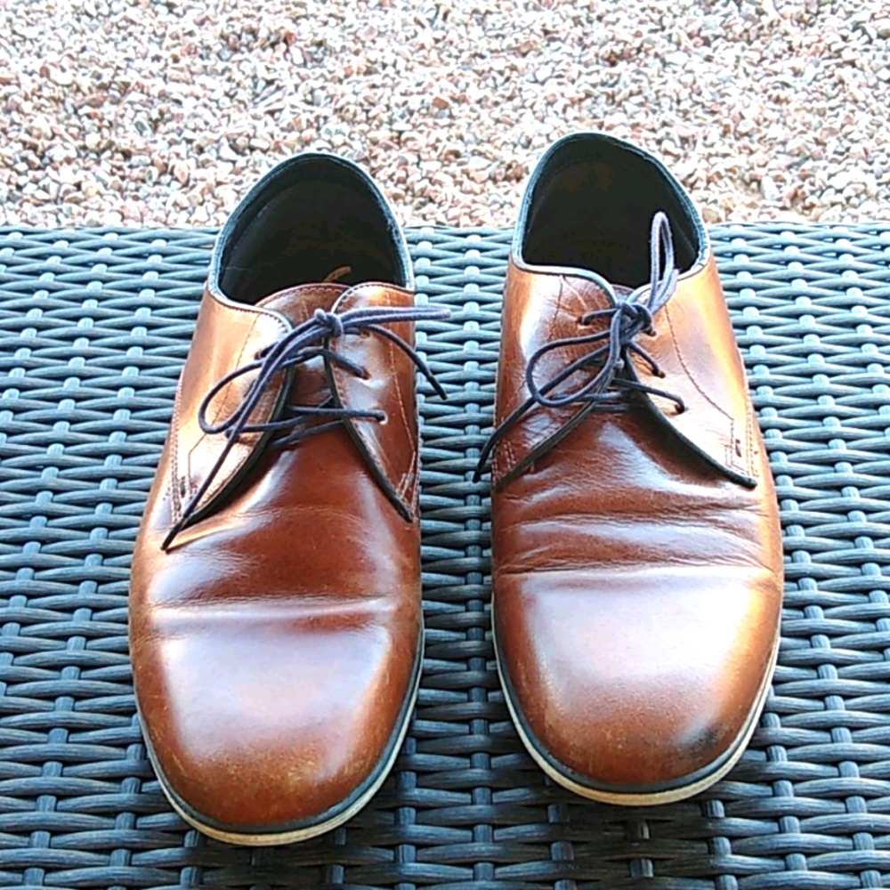 Mens shoes